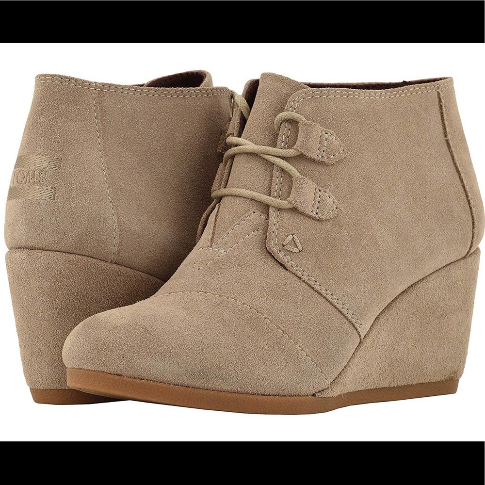TOMS Desert Wedge Suede booties